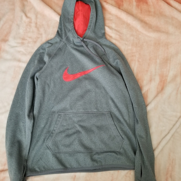 Nike Tops - Nike Hoodie